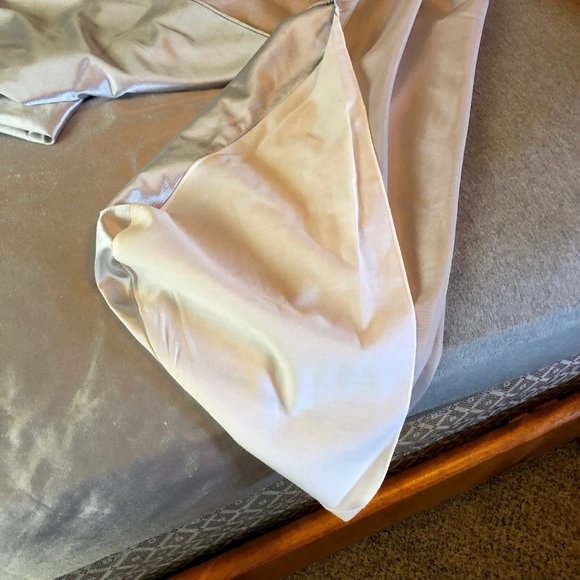 Vintage Silver Water Bed Sheets Used King Two King Pillow Cases - Picture 11 of 12